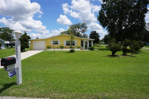 House in Ocala, Florida 2 bedrooms, 93.65 sq.m. № 1846540 - photo 2