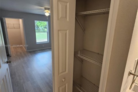 Снять в аренду виллу или дом в Себринг, Флорида 3 спальни, 118.17м2, № 1991756 - фото 13