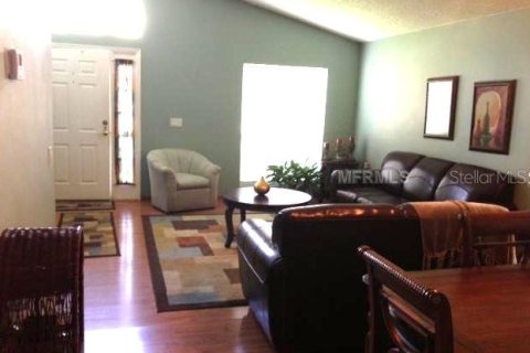 Casa en venta en Orlando, Florida, 4 dormitorios, 170.75 m2 № 2387612 - foto 8