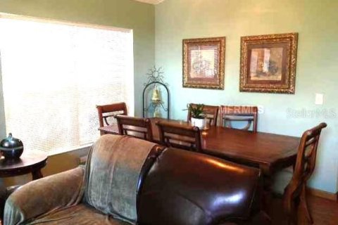 Casa en venta en Orlando, Florida, 4 dormitorios, 170.75 m2 № 2387612 - foto 10