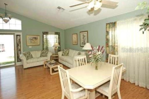 Casa en venta en Orlando, Florida, 4 dormitorios, 170.75 m2 № 2387612 - foto 7