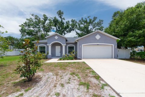 Casa en Pinellas Park, Florida 3 dormitorios, 134.15 m2 № 2156008