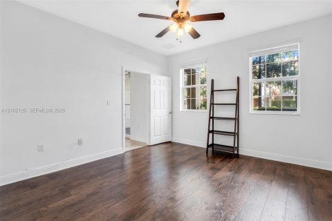 Copropriété à louer à Pembroke Pines, Floride: 3 chambres, 122.17 m2 № 2414429 - photo 22