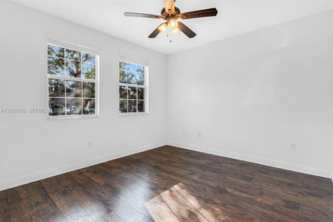 Copropriété à louer à Pembroke Pines, Floride: 3 chambres, 122.17 m2 № 2414429 - photo 26