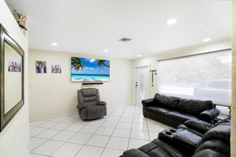 Casa en venta en Fort Lauderdale, Florida, 3 dormitorios, 145.86 m2 № 2077856 - foto 8
