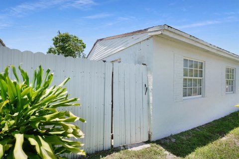 Casa en venta en Fort Lauderdale, Florida, 3 dormitorios, 145.86 m2 № 2077856 - foto 6
