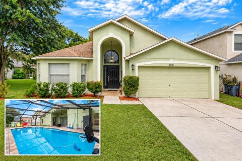 House in Land O' Lakes, Florida 4 bedrooms, 169.18 sq.m. № 2366986