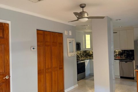 Touwnhouse à vendre à Boca Raton, Floride: 3 chambres, 117.71 m2 № 2192398 - photo 12