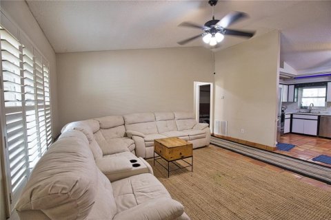 Casa en venta en North Port, Florida, 3 dormitorios, 112.97 m2 № 1901231 - foto 4