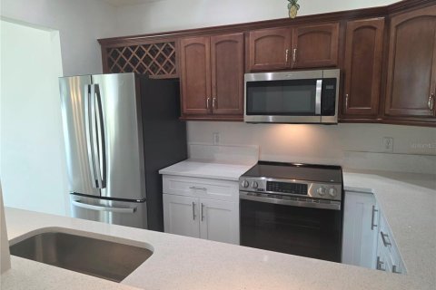 Condominio en venta en Saint Petersburg, Florida, 2 dormitorios, 106.37 m2 № 2285064 - foto 9