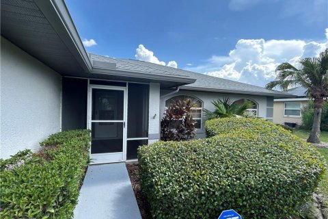 House in Sebring, Florida 3 bedrooms, 153.94 sq.m. № 1829597 - photo 6
