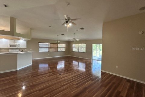 House in Sebring, Florida 3 bedrooms, 153.94 sq.m. № 1829597 - photo 16