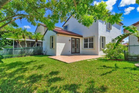 Casa en venta en Pembroke Pines, Florida, 3 dormitorios, 145.67 m2 № 1993811 - foto 28