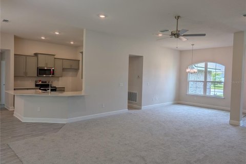Casa en venta en Palm Coast, Florida, 4 dormitorios, 210.42 m2 № 2213250 - foto 7