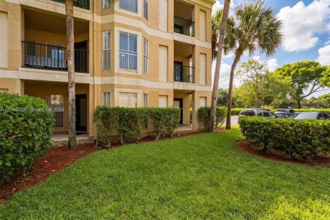 Condo in Coral Springs, Florida, 1 bedroom  № 2186148 - photo 3