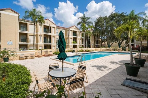 Condo in Coral Springs, Florida, 1 bedroom № 2186148