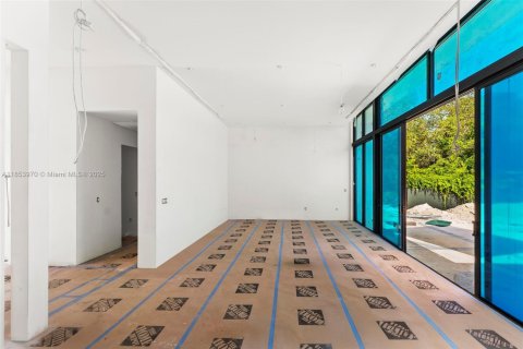 Villa ou maison à vendre à Pinecrest, Floride: 6 chambres № 1983295 - photo 10