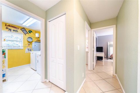 House in Loxahatchee Groves, Florida 4 bedrooms, 187.11 sq.m. № 1777771 - photo 15