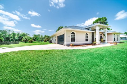 House in Loxahatchee Groves, Florida 4 bedrooms, 187.11 sq.m. № 1777771 - photo 3