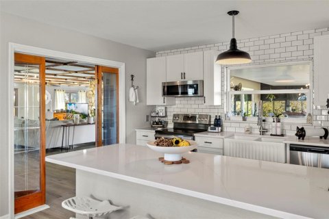 Купить виллу или дом в Аркадия, Флорида 11 комнат, 337.42м2, № 2114526 - фото 15
