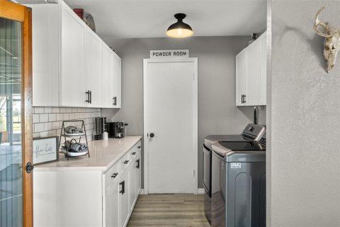 Купить виллу или дом в Аркадия, Флорида 11 комнат, 337.42м2, № 2114526 - фото 21