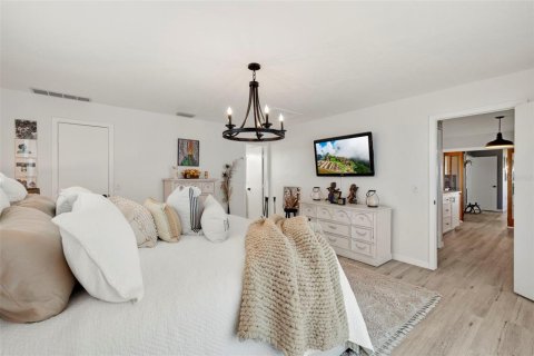 Купить виллу или дом в Аркадия, Флорида 11 комнат, 337.42м2, № 2114526 - фото 23