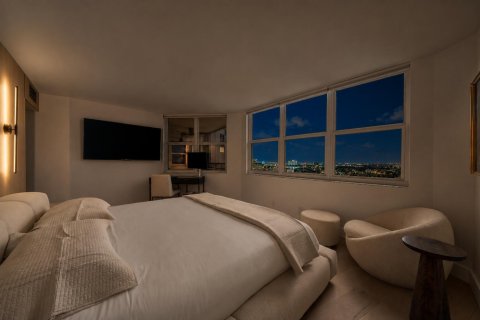 Condo in Pompano Beach, Florida, 2 bedrooms № 2276650 - photo 14