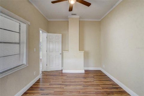 House in Orange City, Florida 4 bedrooms, 183.39 sq.m. № 1642415 - photo 22