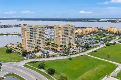 Copropriété à vendre à Palmetto, Floride: 2 chambres, 171.59 m2 № 2401142 - photo 2