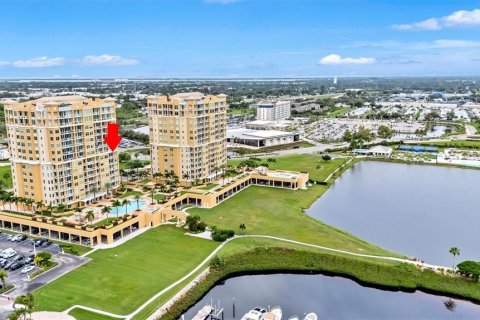 Copropriété à vendre à Palmetto, Floride: 2 chambres, 171.59 m2 № 2401142 - photo 3