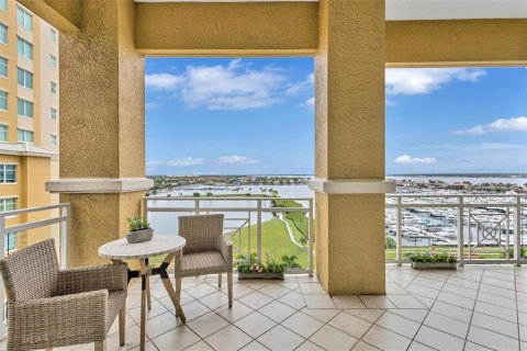 Copropriété à vendre à Palmetto, Floride: 2 chambres, 171.59 m2 № 2401142 - photo 11