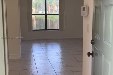 Copropriété à vendre à Coconut Creek, Floride: 3 chambres, 113.53 m2 № 2001337 - photo 3