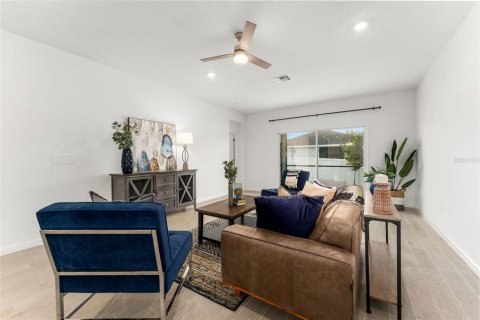 Villa ou maison à vendre à Alachua, Floride: 3 chambres, 195.84 m2 № 2426954 - photo 5