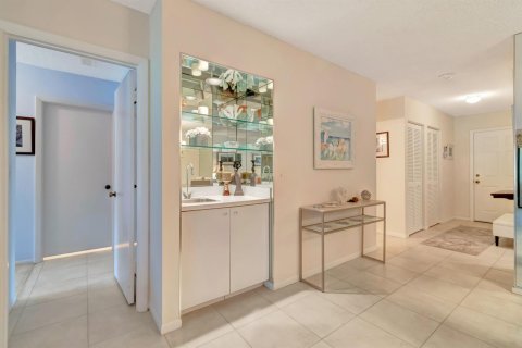 Condo in Boynton Beach, Florida, 2 bedrooms  № 2086857 - photo 3