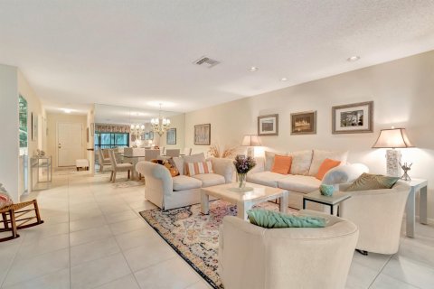 Condo in Boynton Beach, Florida, 2 bedrooms  № 2086857 - photo 2