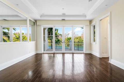 Adosado en venta en Deerfield Beach, Florida, 3 dormitorios, 386.85 m2 № 2188541 - foto 27
