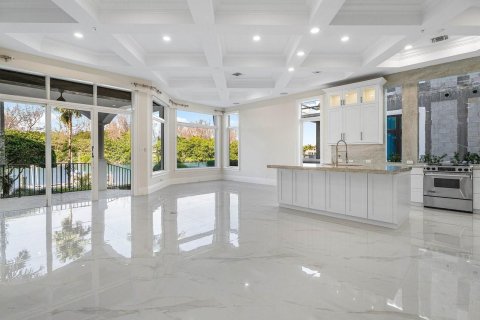 Adosado en venta en Deerfield Beach, Florida, 3 dormitorios, 386.85 m2 № 2188541 - foto 11