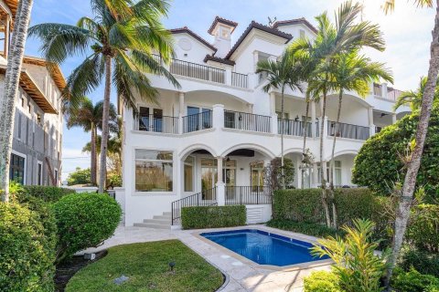 Adosado en Deerfield Beach, Florida 3 dormitorios, 386.85 m2 № 2188541