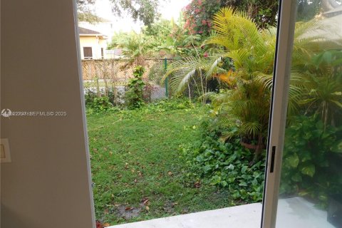 Touwnhouse à louer à Homestead, Floride: 3 chambres, 145.3 m2 № 1976705 - photo 28