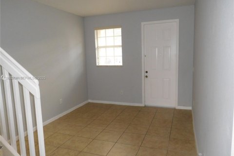 Touwnhouse à louer à Homestead, Floride: 3 chambres, 145.3 m2 № 1976705 - photo 21