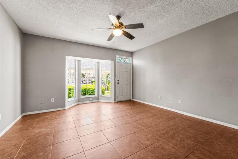 Touwnhouse à vendre à Palm Harbor, Floride: 3 chambres, 139.35 m2 № 2280446 - photo 12