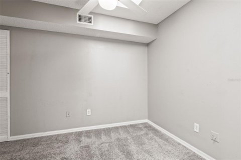 Touwnhouse à vendre à Palm Harbor, Floride: 3 chambres, 139.35 m2 № 2280446 - photo 30