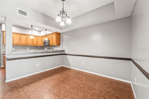 Touwnhouse à vendre à Palm Harbor, Floride: 3 chambres, 139.35 m2 № 2280446 - photo 18