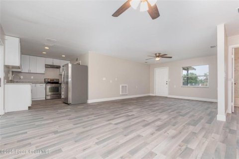 Casa en venta en Ormond Beach, Florida, 3 dormitorios, 113.71 m2 № 1902065 - foto 8