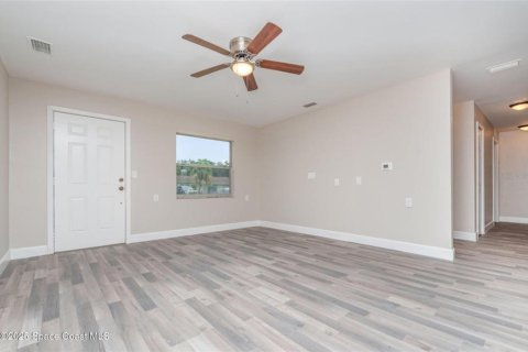 Casa en venta en Ormond Beach, Florida, 3 dormitorios, 113.71 m2 № 1902065 - foto 11