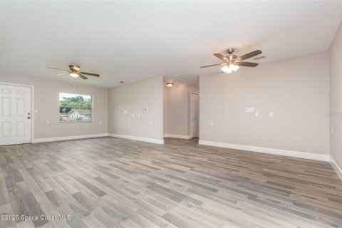 Casa en venta en Ormond Beach, Florida, 3 dormitorios, 113.71 m2 № 1902065 - foto 4