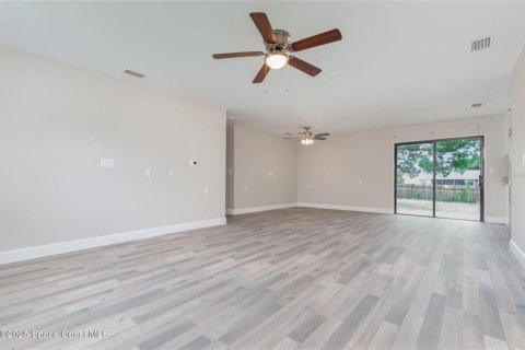 Casa en venta en Ormond Beach, Florida, 3 dormitorios, 113.71 m2 № 1902065 - foto 6