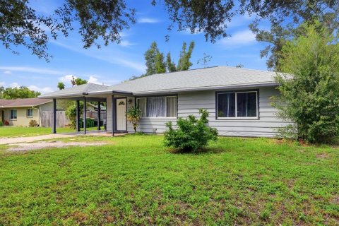 Villa ou maison à Sarasota, Floride 3 chambres, 102.75 m2 № 2408064
