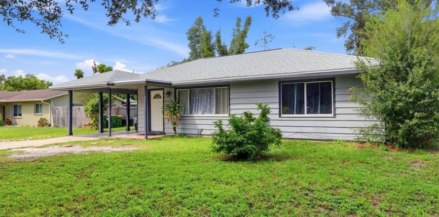 Villa ou maison à Sarasota, Floride 3 chambres, 102.75 m2 № 2408064