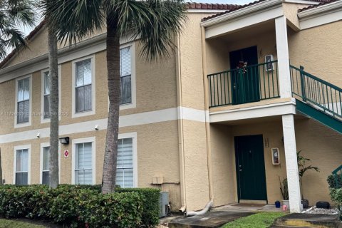 Condo in Coral Springs, Florida, 2 bedrooms  № 1764431 - photo 23